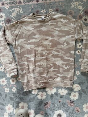 Athleta XS Camo Crewneck Sweater - Beige